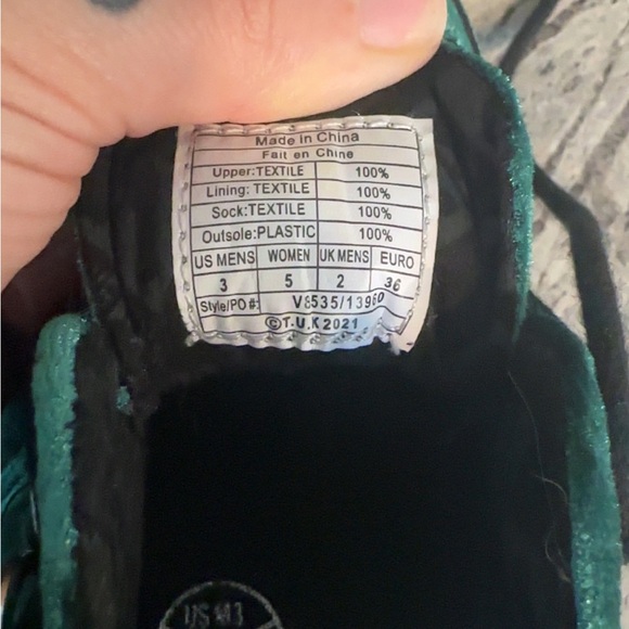 T.U.K. Green Velvet Mondo Creepers Women’s size 5/Men’s 3 - Picture 3 of 6